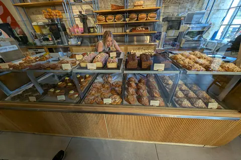 Bakes & Cakes photo 2